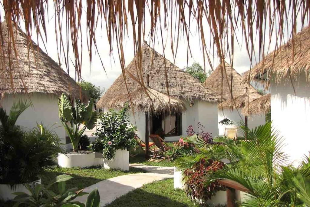 Penguin Pablo Bungalow Sihanoukville Exterior photo