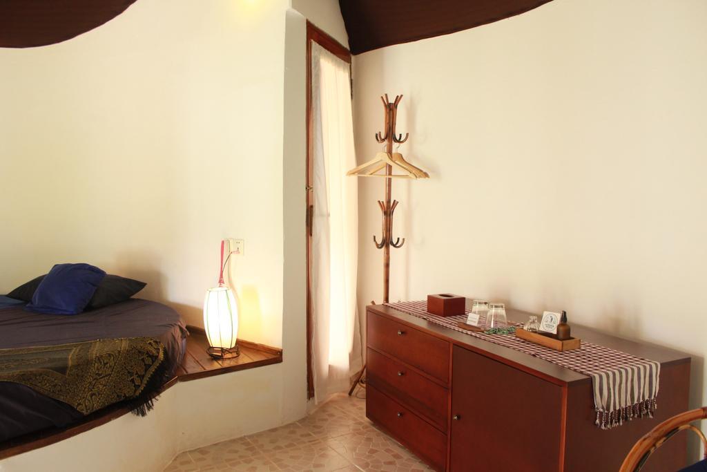 Penguin Pablo Bungalow Sihanoukville Exterior photo