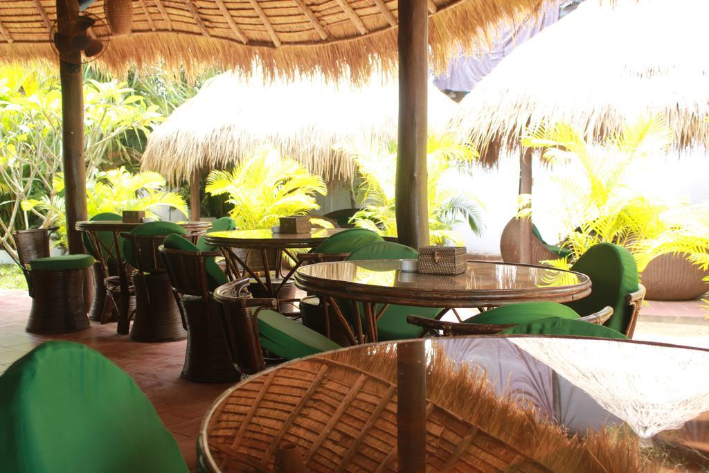 Penguin Pablo Bungalow Sihanoukville Exterior photo