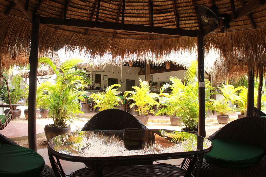 Penguin Pablo Bungalow Sihanoukville Exterior photo